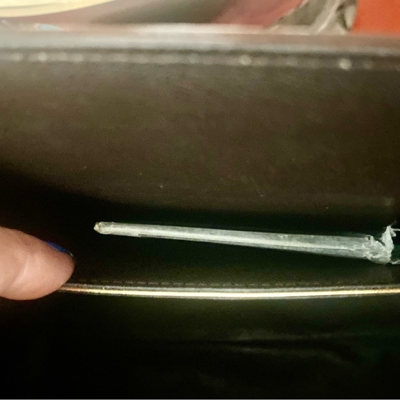 Saks Fifth Avenue Vintage 1960s/70 Brown crocodile embossed leather Handbag. - Picture 10 of 13